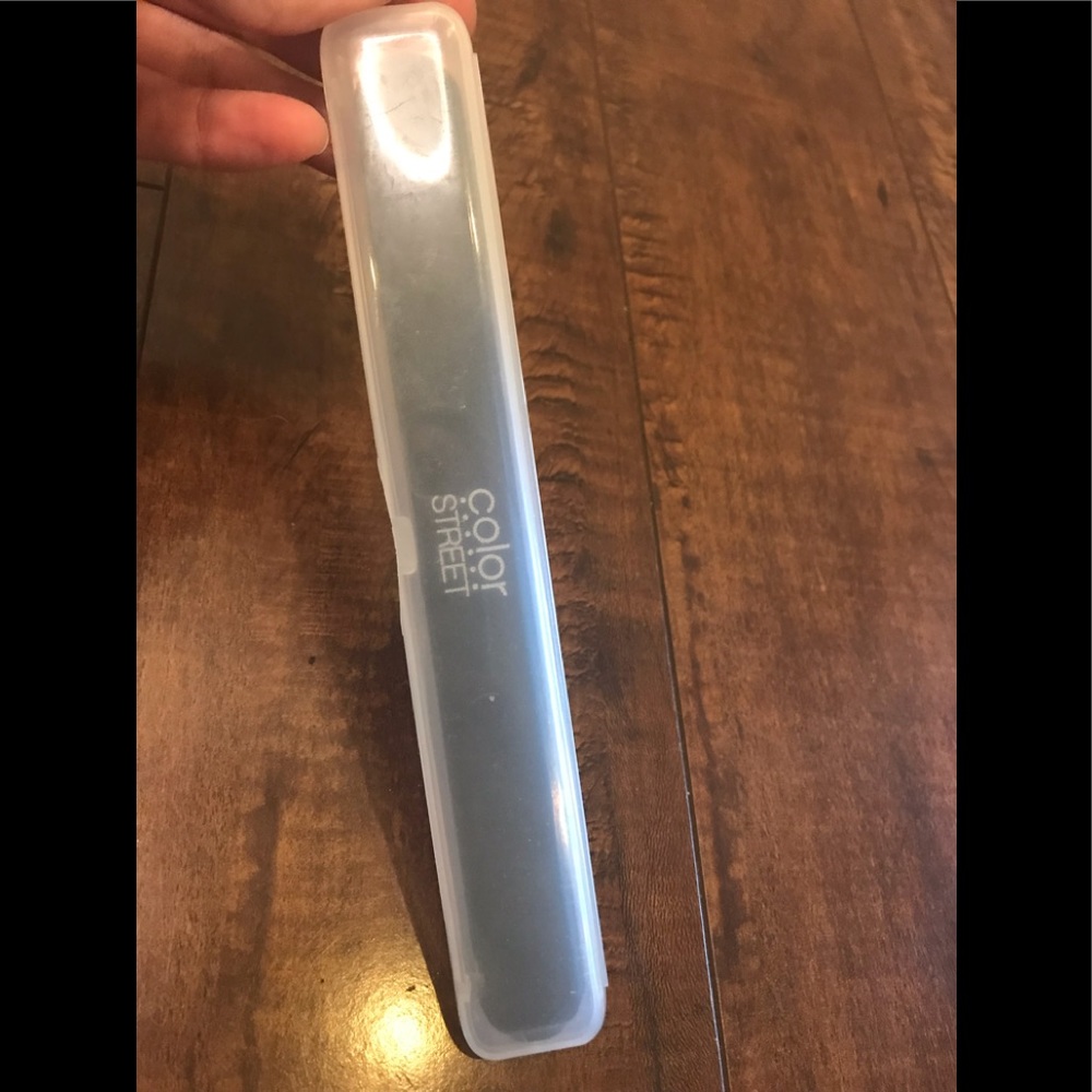 Color Street Nail File - Picture 2 of 5
